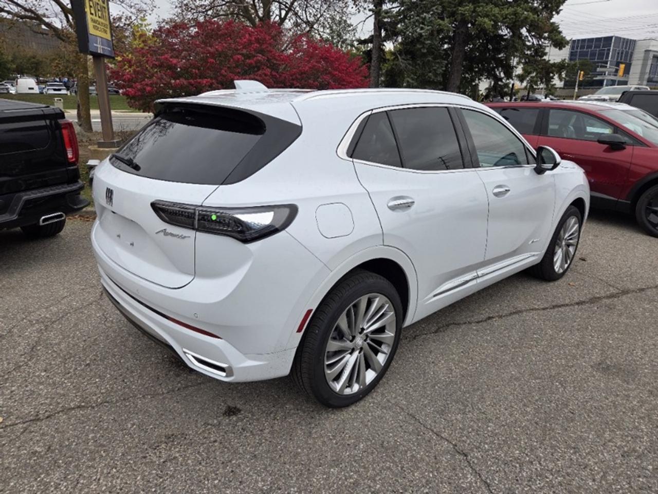 2026 Buick Envision Avenir  - Sunroof -  Cooled Seats Photo3