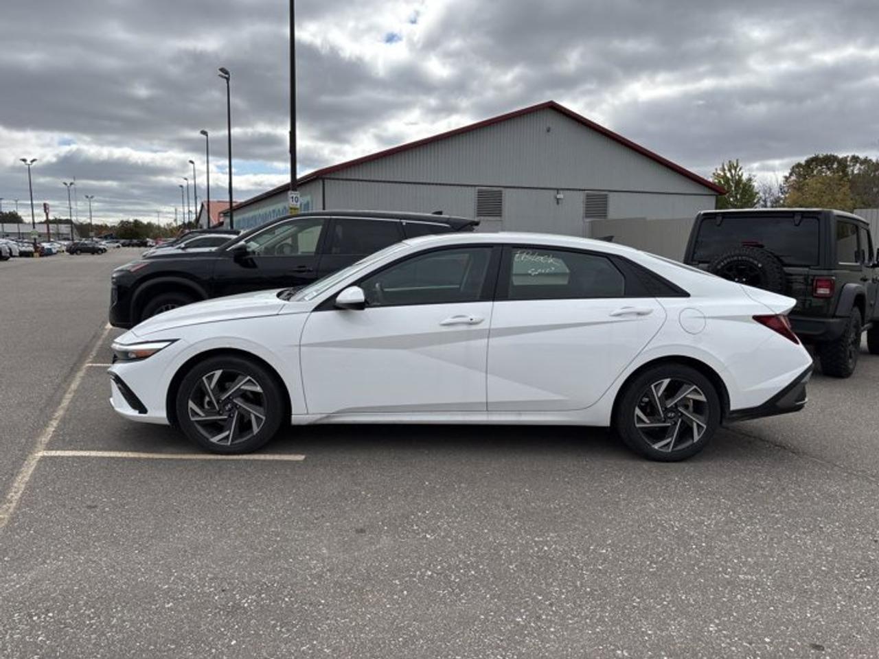2026 Hyundai Elantra Preferred | No Accidents | Heated Steering Wheel Photo
