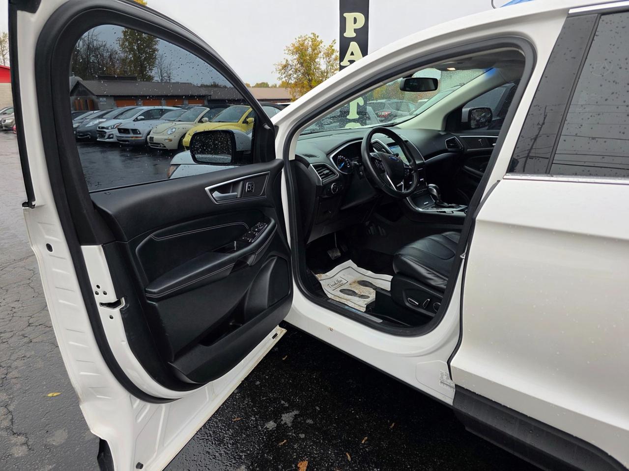 2016 Ford Edge Titanium AWD Photo