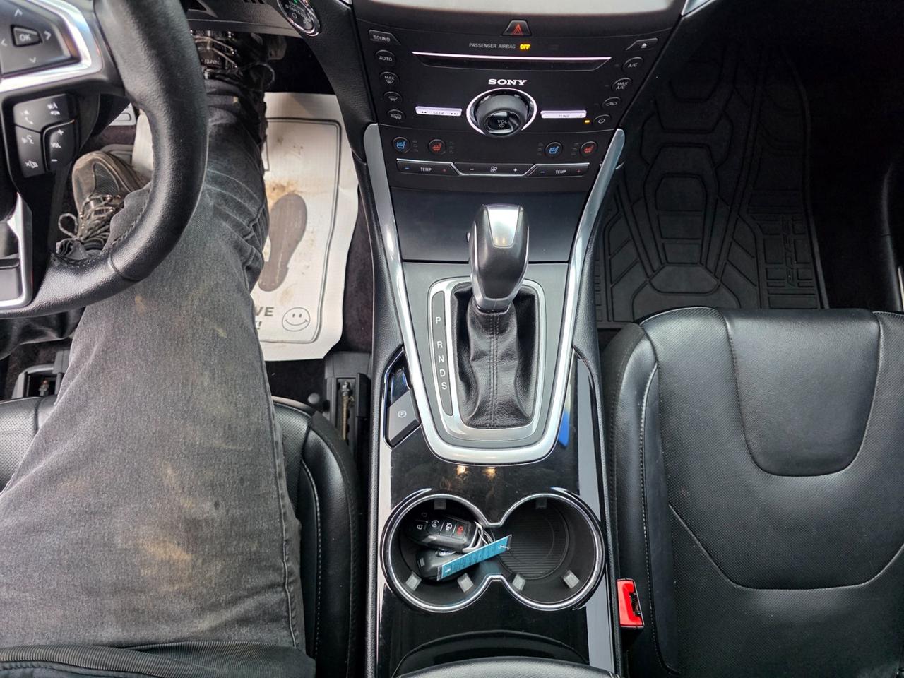 2016 Ford Edge Titanium AWD Photo