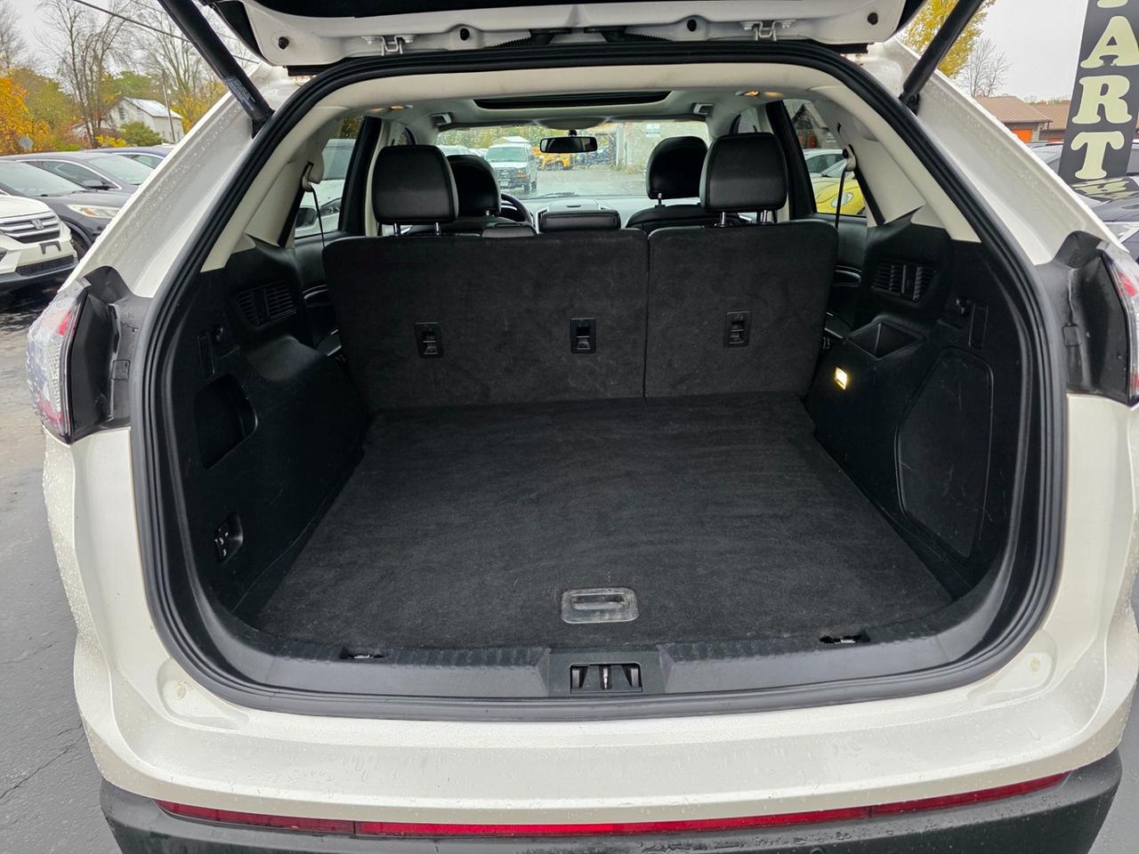 2016 Ford Edge Titanium AWD Photo