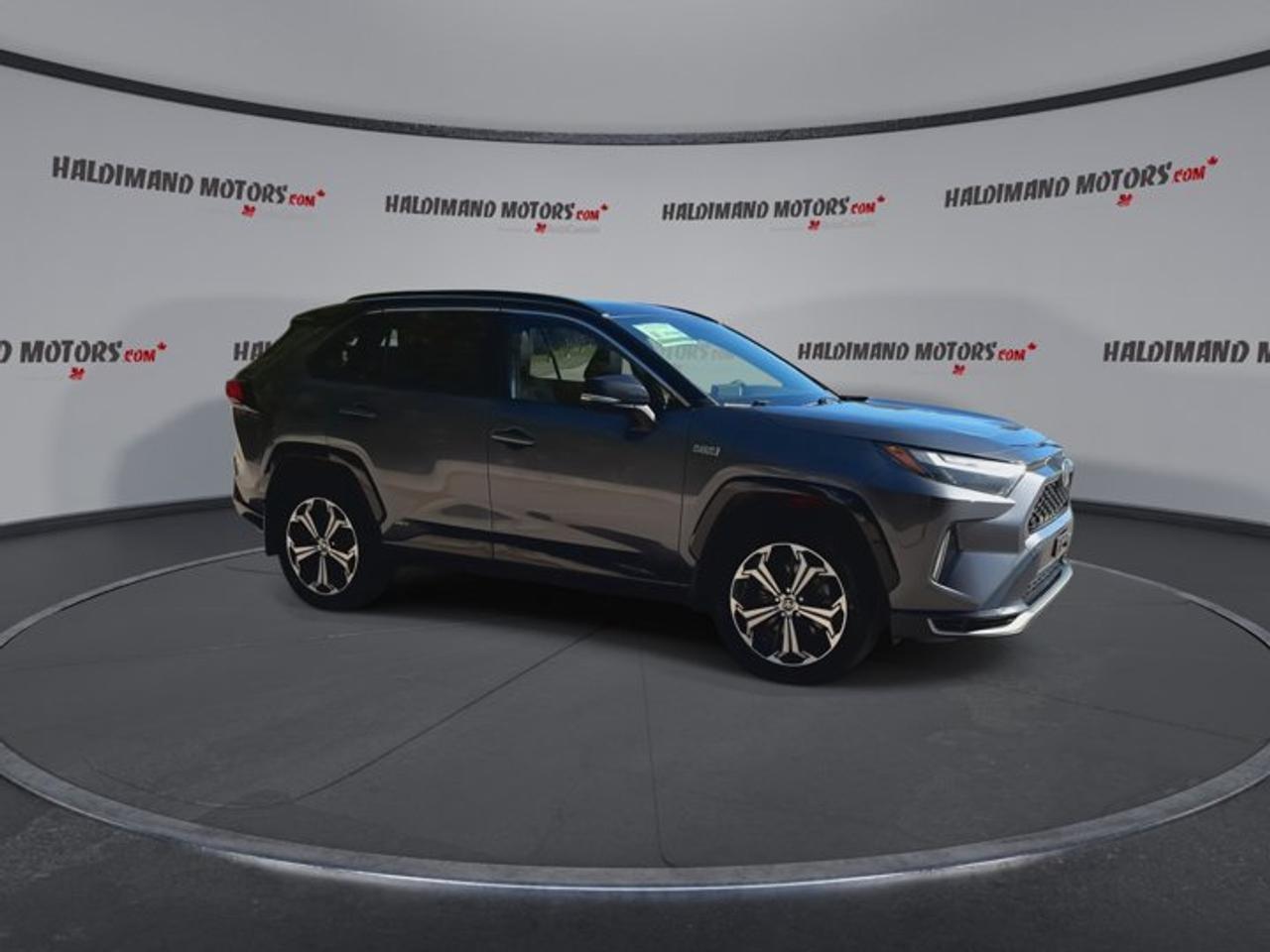 2024 Toyota RAV4 Prime XSE AWD | No Accidents | Sunroof | Heated Steering Photo