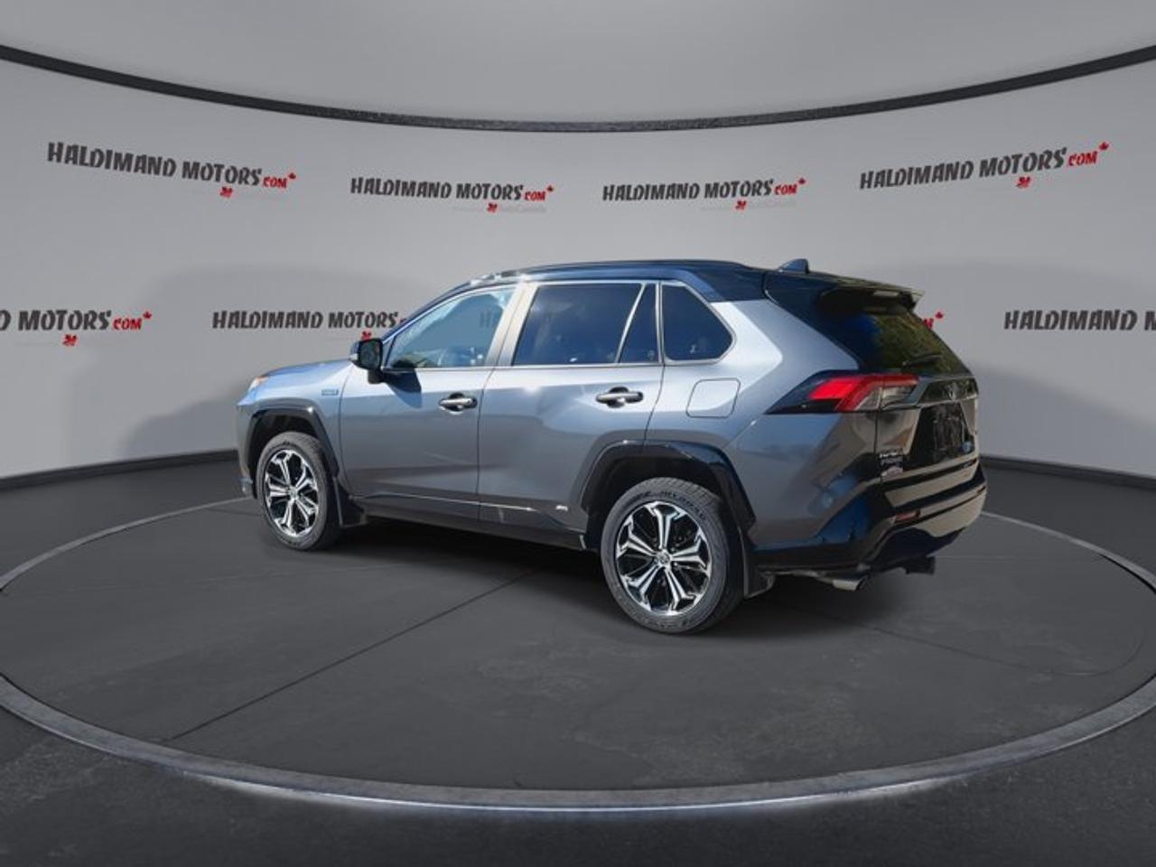 2024 Toyota RAV4 Prime XSE AWD | No Accidents | Sunroof | Heated Steering Photo