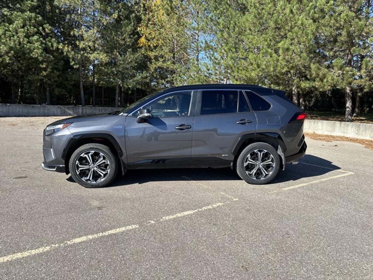 2024 Toyota RAV4 Prime XSE AWD | No Accidents | Sunroof | Heated Steering Photo