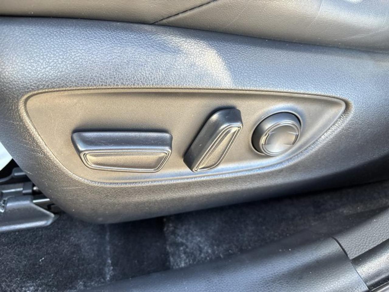 2024 Toyota RAV4 Prime XSE AWD | No Accidents | Sunroof | Heated Steering Photo