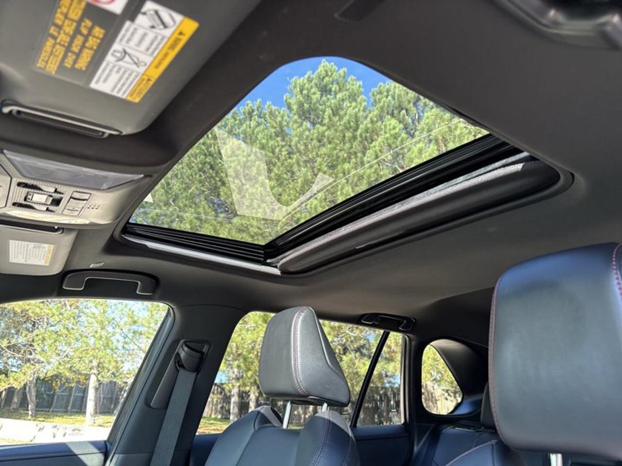 2024 Toyota RAV4 Prime XSE AWD | No Accidents | Sunroof | Heated Steering Photo