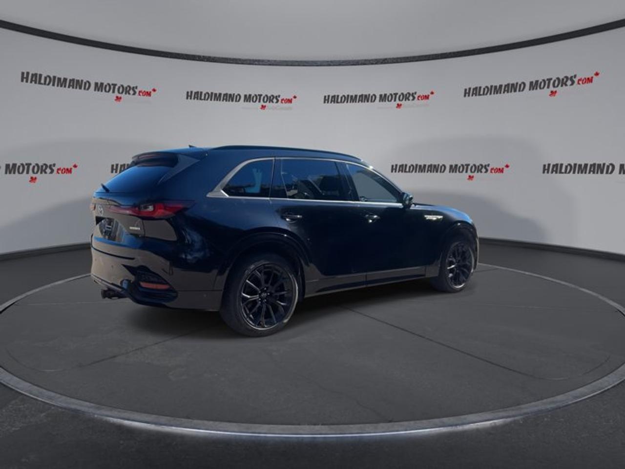 2025 Mazda CX-70 MHEV GT-P AWD | No Accidents | Pano. Sunroof | Heated Steering Photo