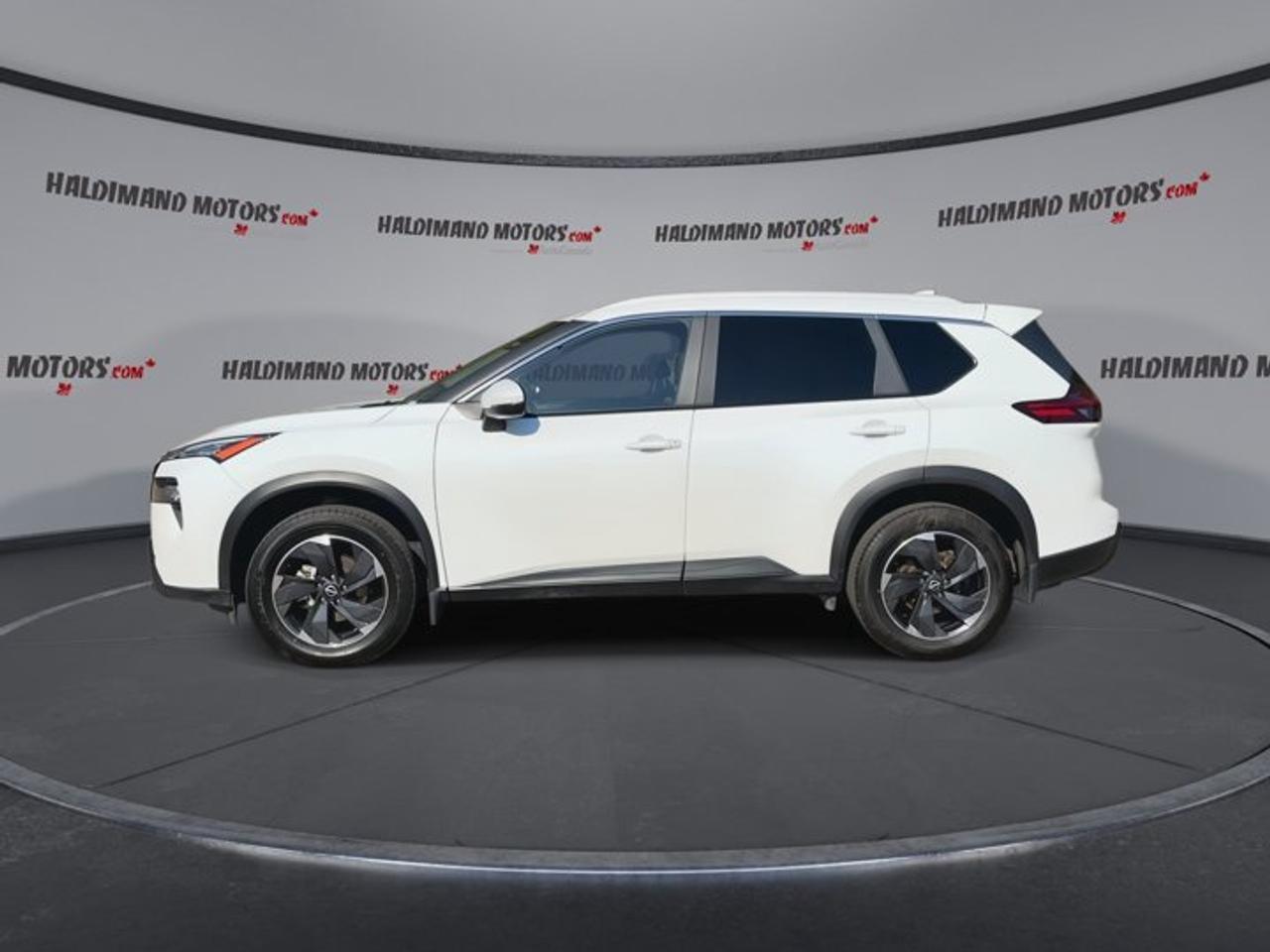 2026 Nissan Rogue SV AWD | No Accidents | Pano. Sunroof | Heated Steering Photo