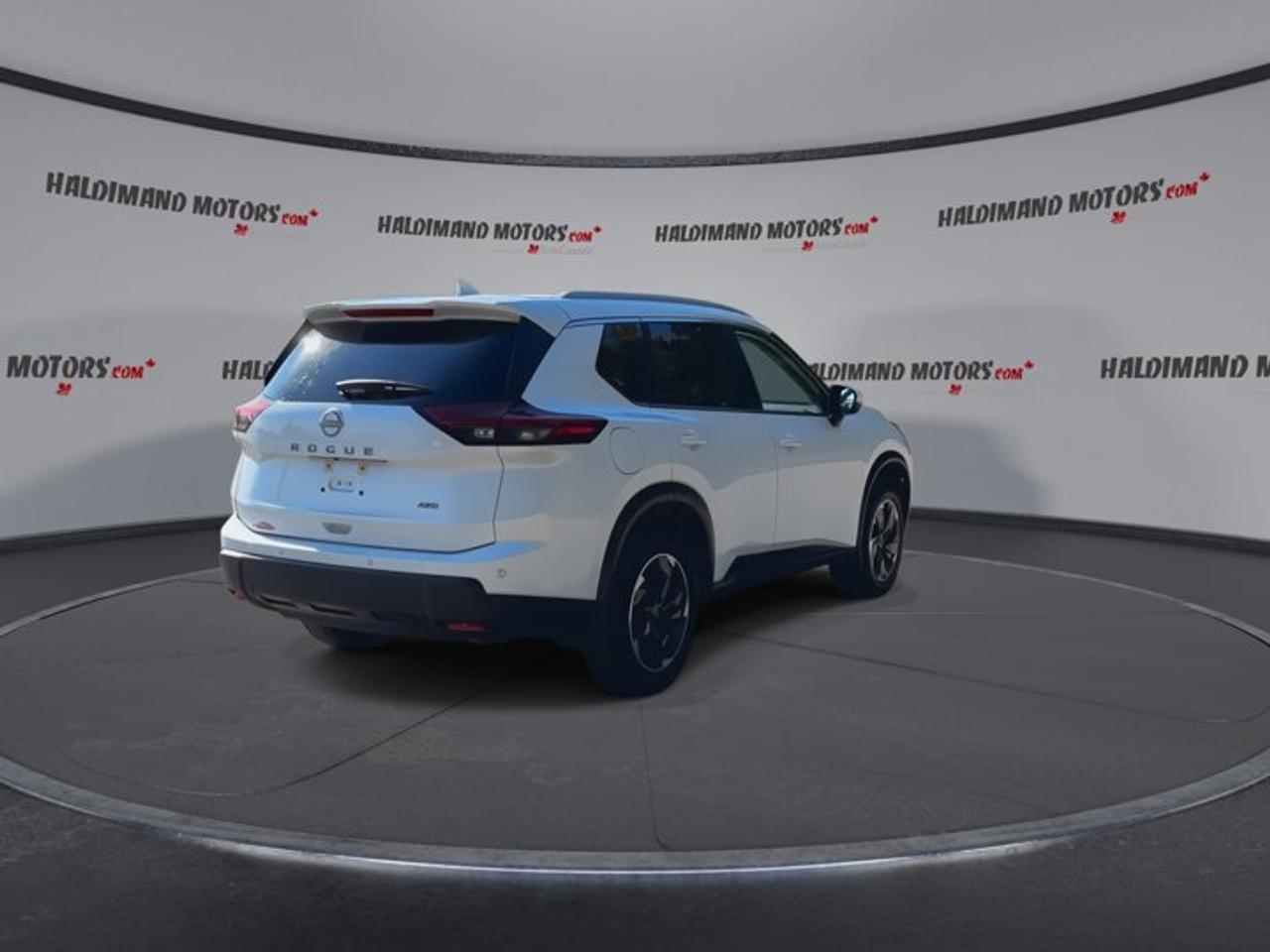 2026 Nissan Rogue SV AWD | No Accidents | Pano. Sunroof | Heated Steering Photo