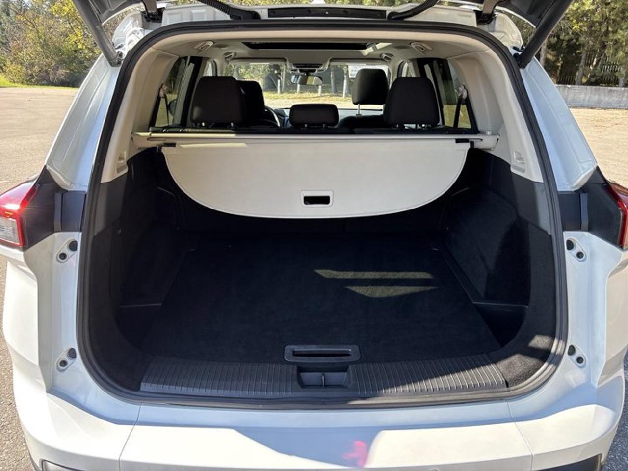 2026 Nissan Rogue SV AWD | No Accidents | Pano. Sunroof | Heated Steering Photo