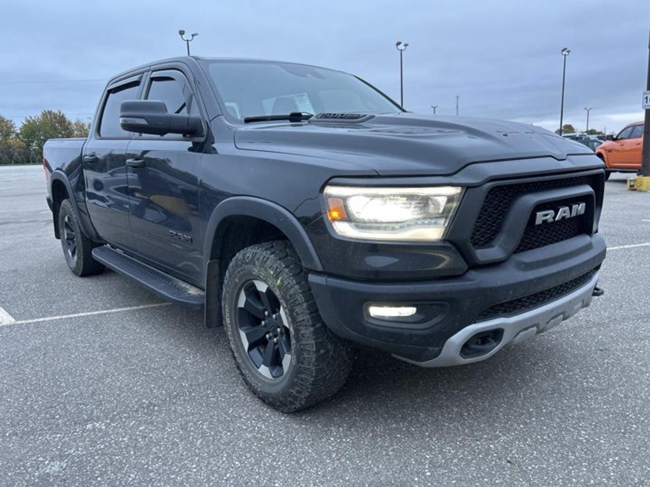 2023 RAM 1500 Rebel Crew Cab 5'7 Box 4X4 | No Accidents | Heated Steering Wheel Photo3