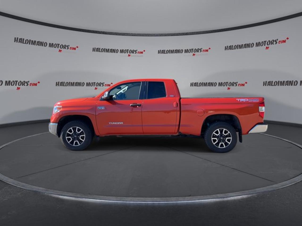 2017 Toyota Tundra SR5 TRD 4x4 Off Road Double Cab 6.5' Bed 4WD | No Accidents Photo4