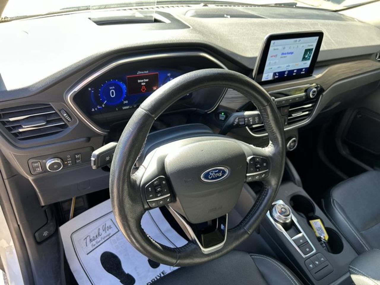2020 Ford Escape Titanium Hybrid AWD | No Accidents | Pano. Sunroof | Leather Photo