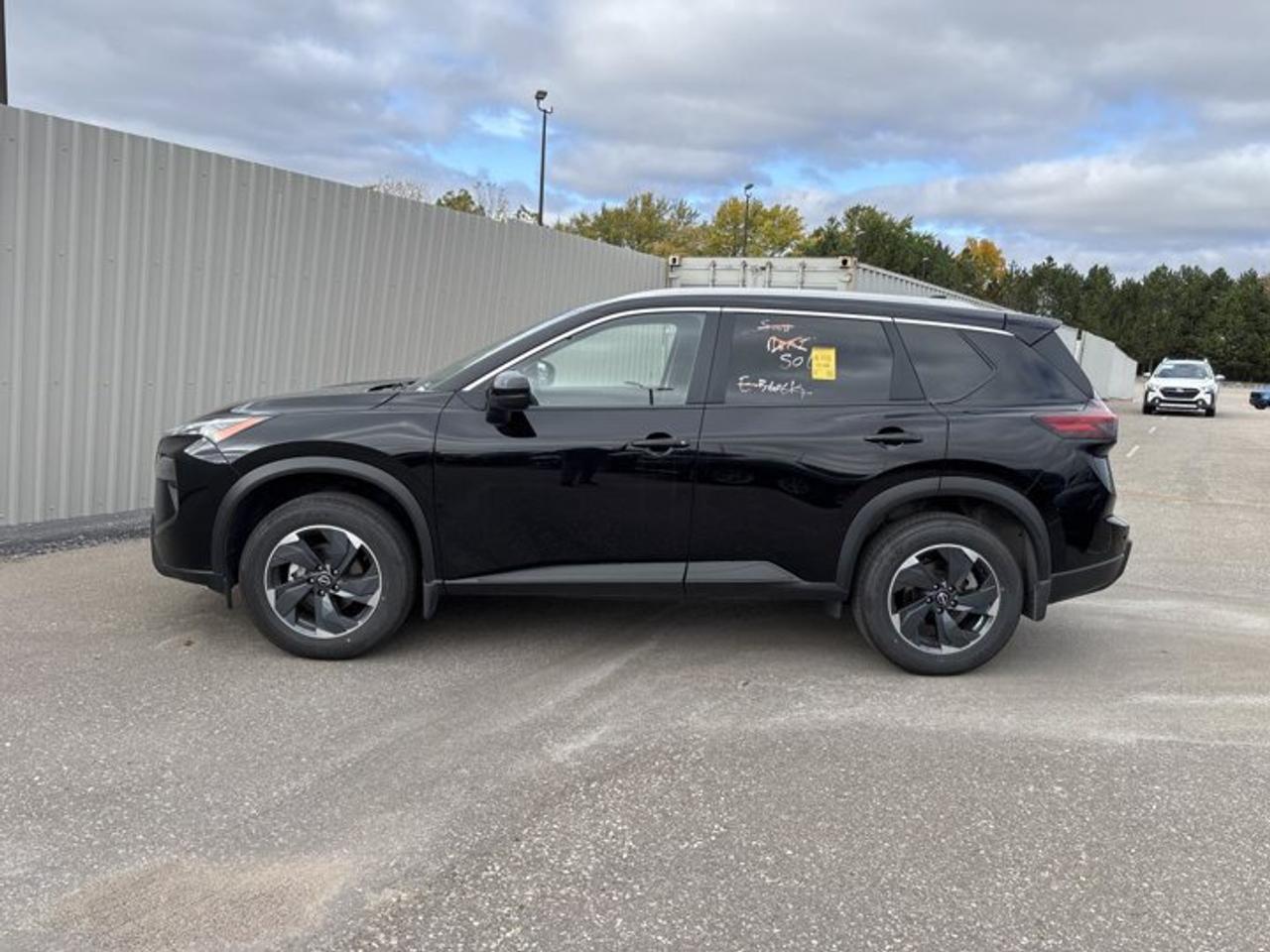 2026 Nissan Rogue SV AWD | No Accidents | Heated Steering Photo