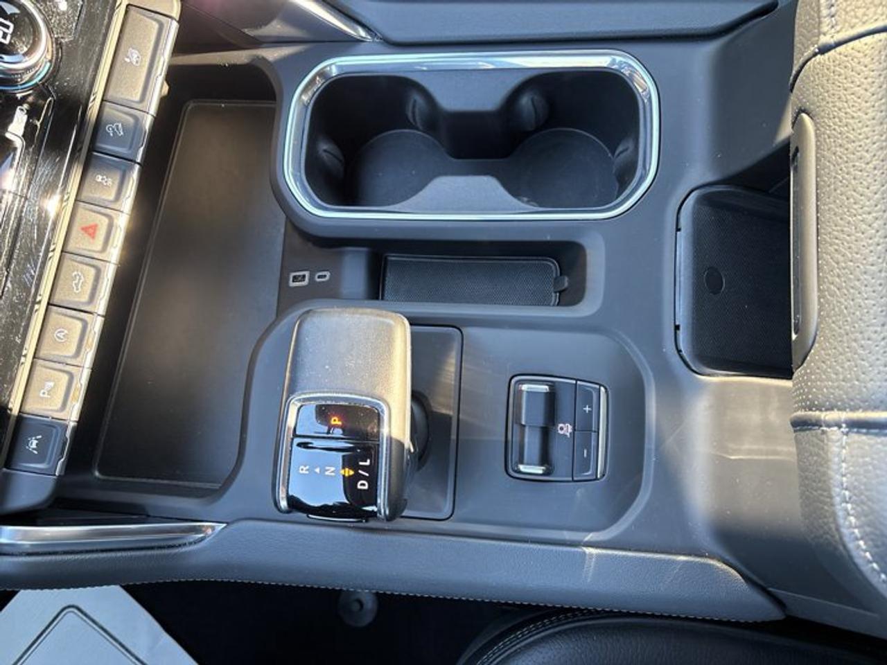 2023 GMC Sierra 1500 Denali Crew Cab 6' Box 4WD | No Accidents | Vent. Front Seats Photo