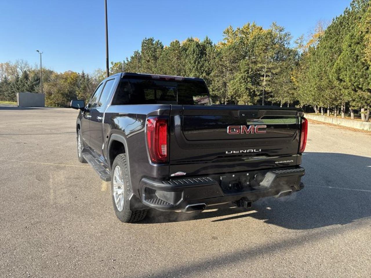 2023 GMC Sierra 1500 Denali Crew Cab 6' Box 4WD | No Accidents | Vent. Front Seats Photo
