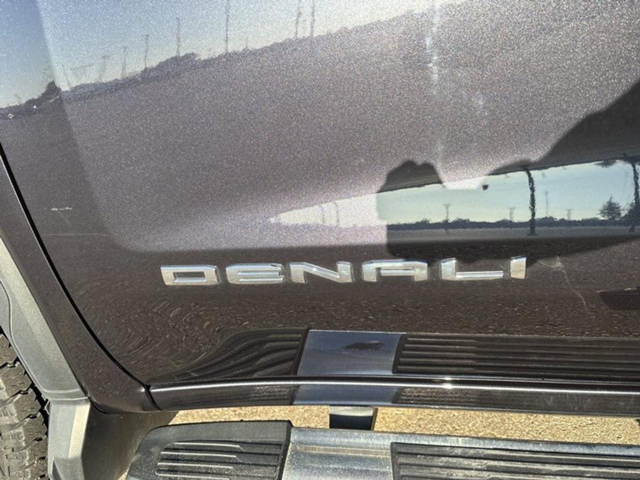 2023 GMC Sierra 1500 Denali Crew Cab 6' Box 4WD | No Accidents | Vent. Front Seats Photo