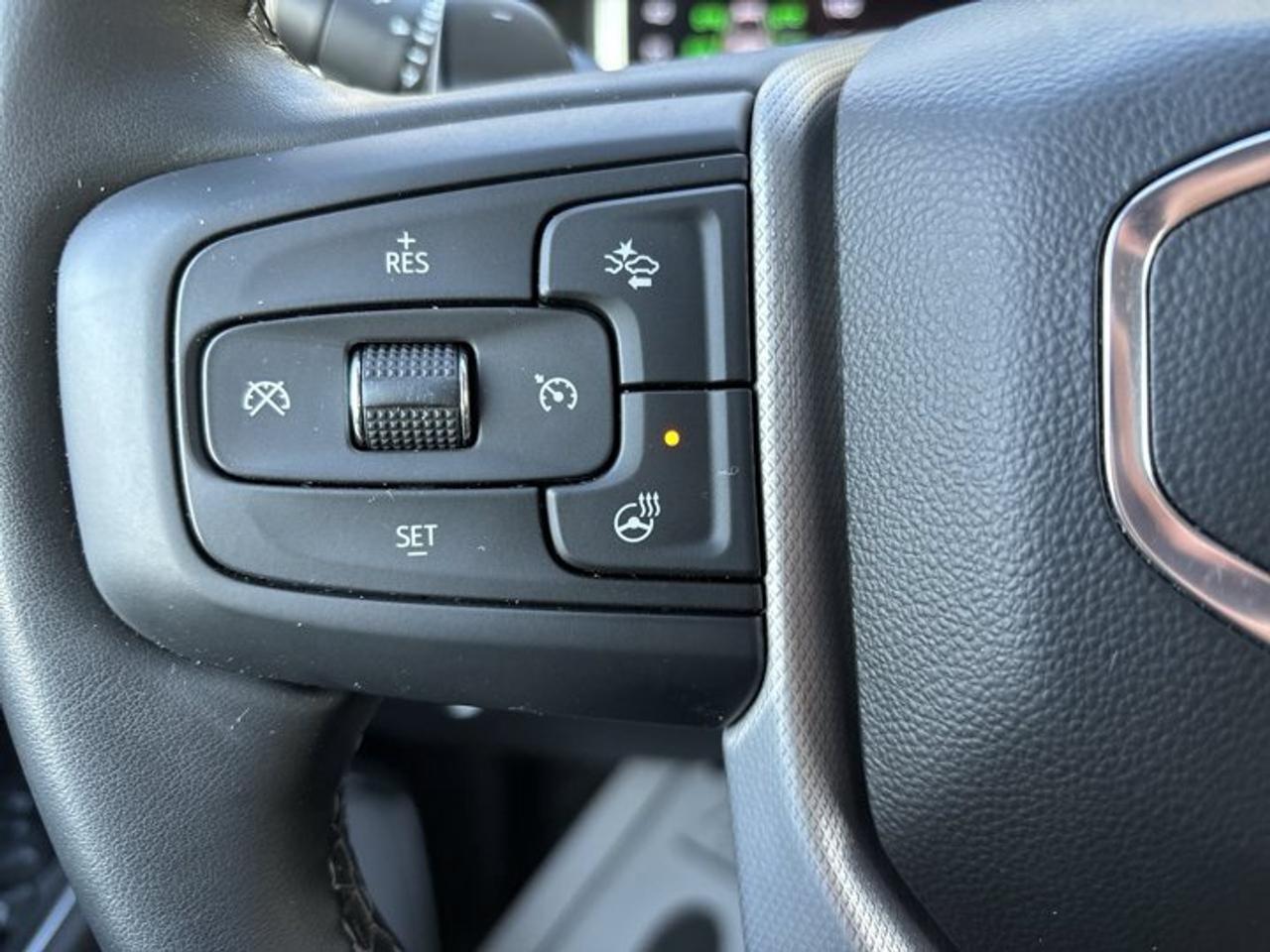 2023 GMC Sierra 1500 Denali Crew Cab 6' Box 4WD | No Accidents | Vent. Front Seats Photo