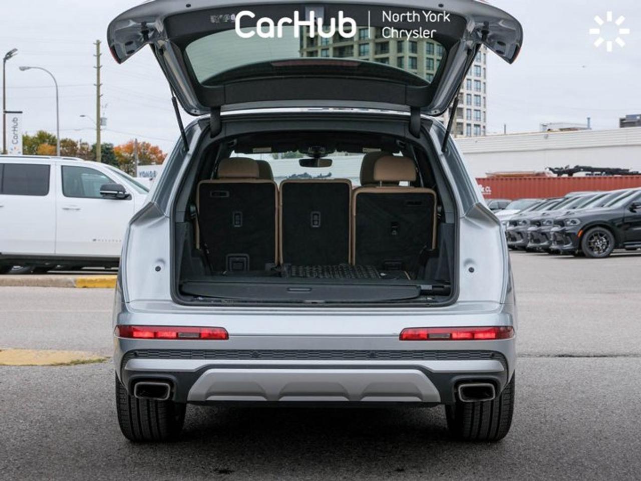2026 Audi Q7 45 TFSI Quattro 2.0L Turbocharged TFSI I-4 | quattro AWD | Panoramic Roof | Navigation | Heated Seat Photo