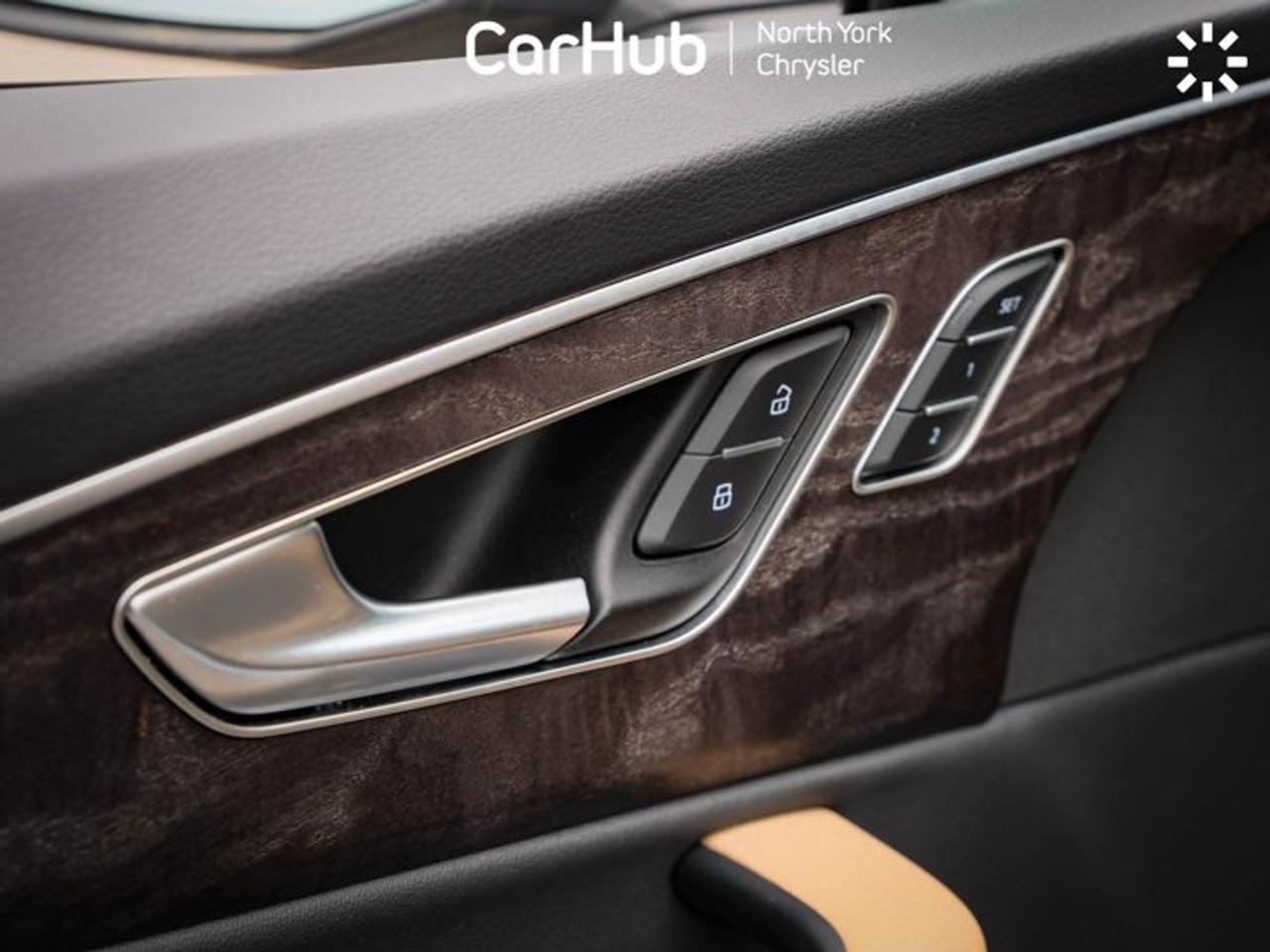 2026 Audi Q7 45 TFSI Quattro 2.0L Turbocharged TFSI I-4 | quattro AWD | Panoramic Roof | Navigation | Heated Seat Photo