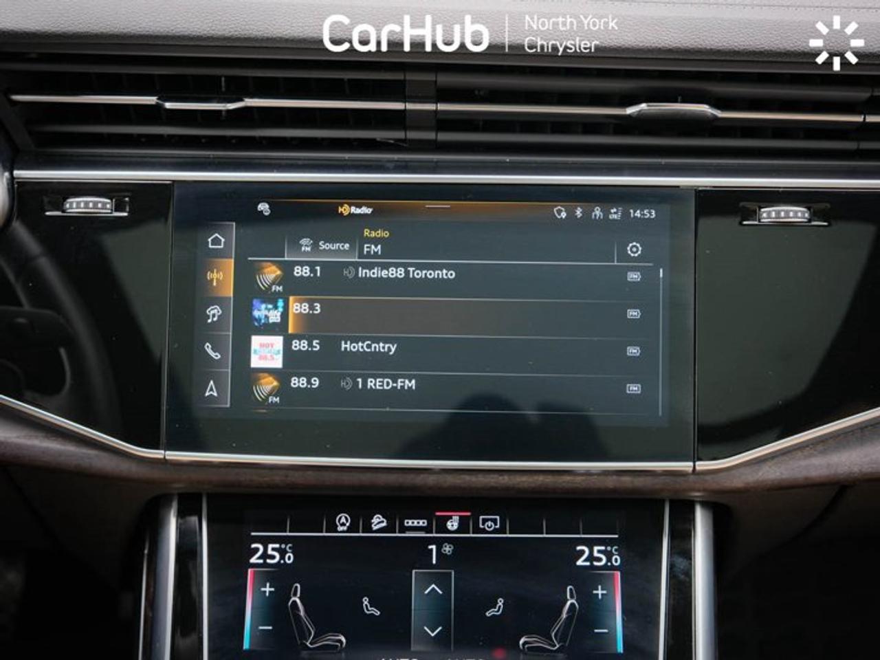2026 Audi Q7 45 TFSI Quattro 2.0L Turbocharged TFSI I-4 | quattro AWD | Panoramic Roof | Navigation | Heated Seat Photo