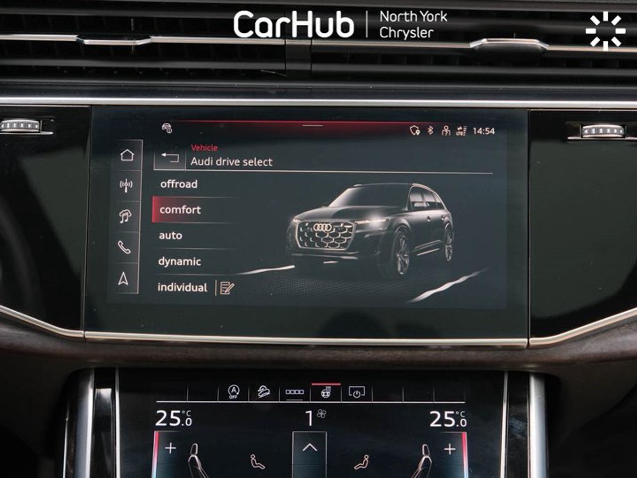 2026 Audi Q7 45 TFSI Quattro 2.0L Turbocharged TFSI I-4 | quattro AWD | Panoramic Roof | Navigation | Heated Seat Photo