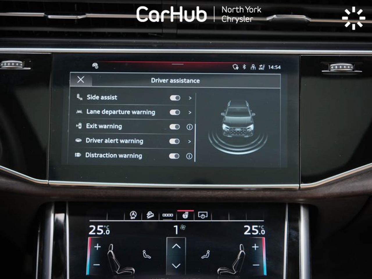 2026 Audi Q7 45 TFSI Quattro 2.0L Turbocharged TFSI I-4 | quattro AWD | Panoramic Roof | Navigation | Heated Seat Photo