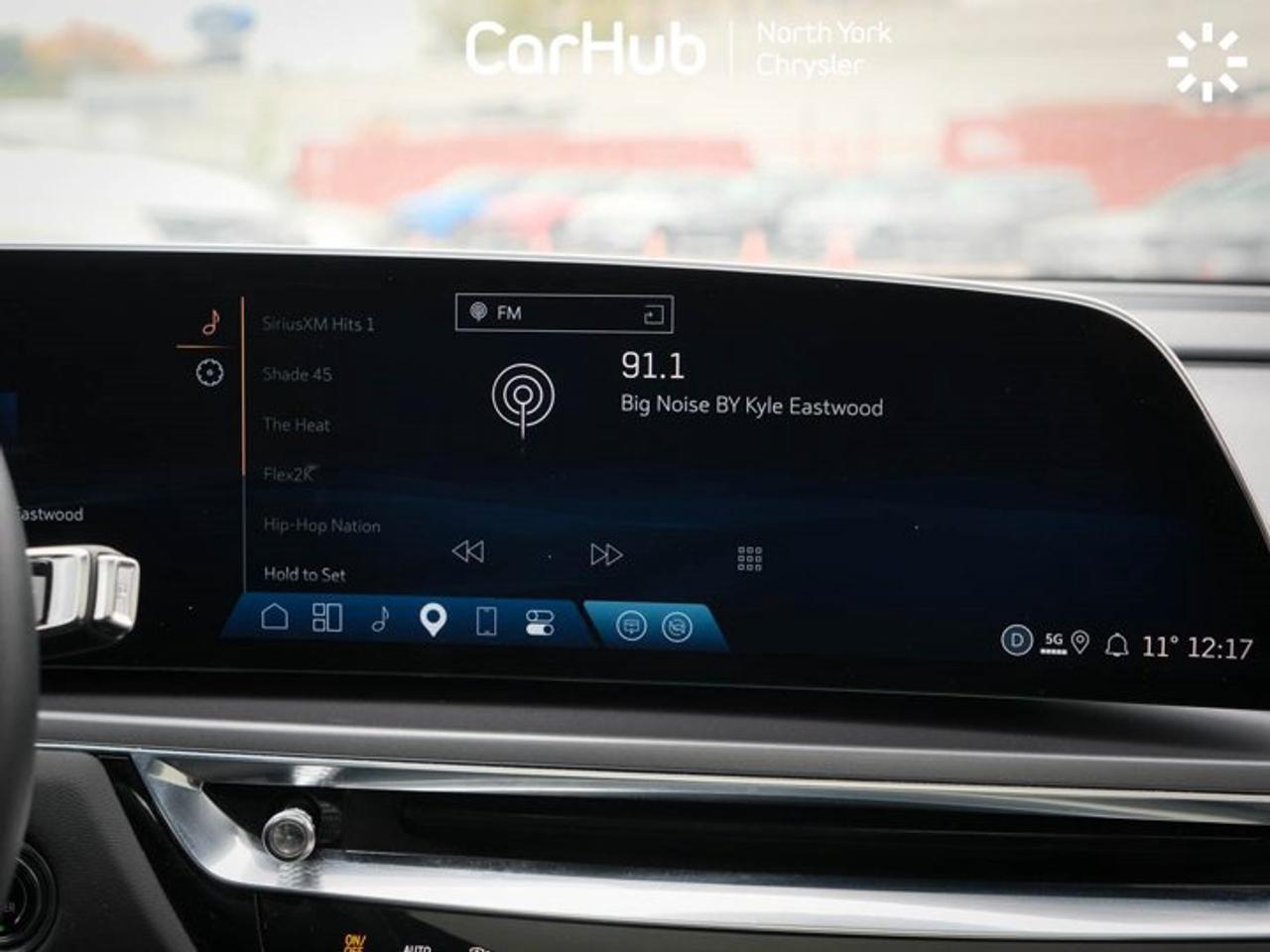 2024 Cadillac LYRIQ Tech Fully Electric | Panoramic Roof | Adaptive Cruise Control | 360 Camera | Heated Seats Photo