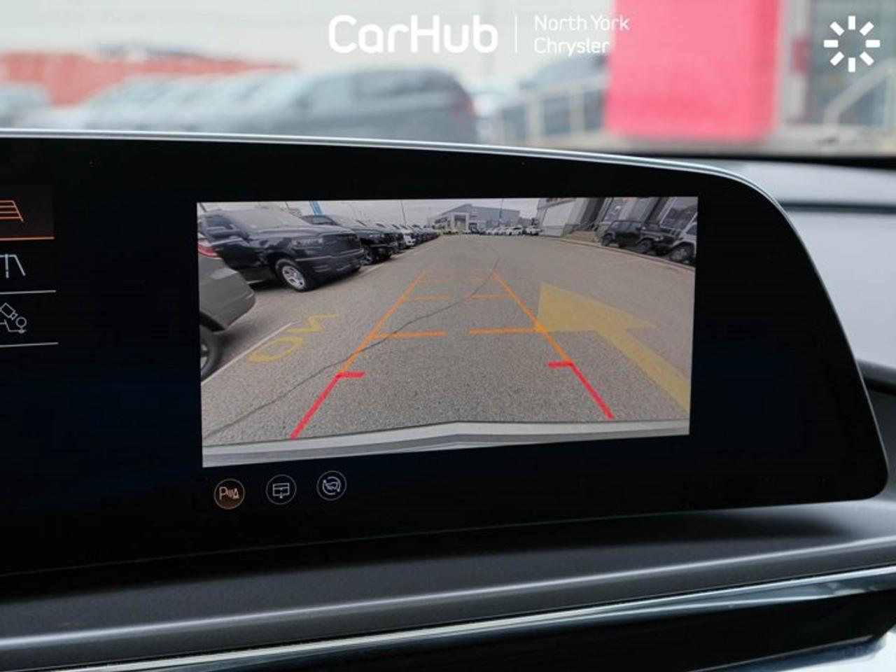 2024 Cadillac LYRIQ Tech Fully Electric | Panoramic Roof | Adaptive Cruise Control | 360 Camera | Heated Seats Photo