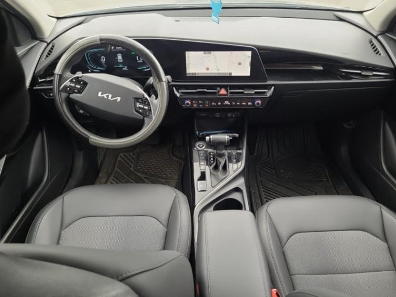 2025 Kia NIRO EX | Hybrid | Heated Wheel + Seats | Nav | Smart Cruise | Remote Start | CarPlay + Android and More! Photo2