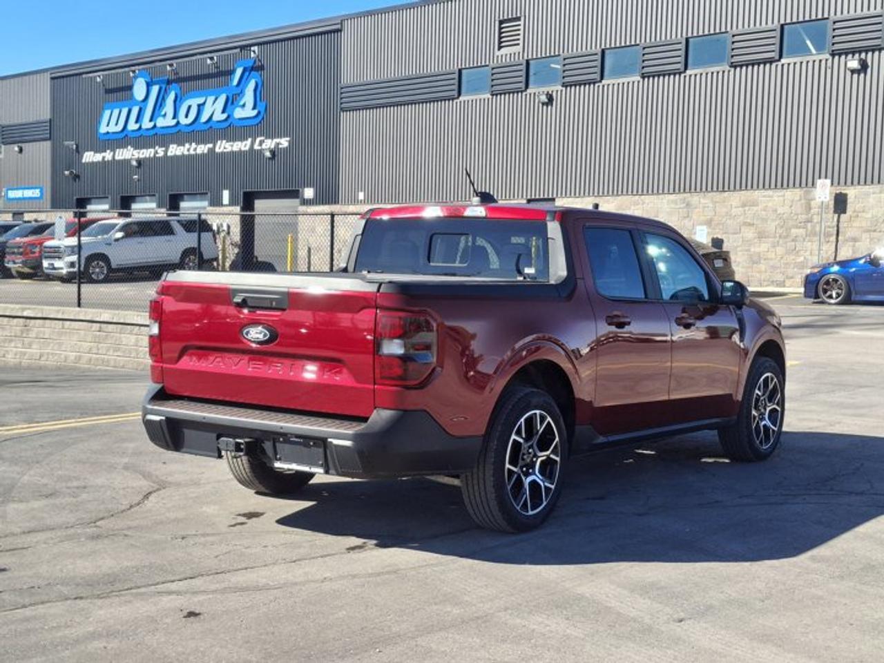 2025 Ford Maverick LARIAT Hybrid AWD | Heated Leather | 4K Tow | B&O Audio | 360 Camera | 13.2" Touchscreen | Photo
