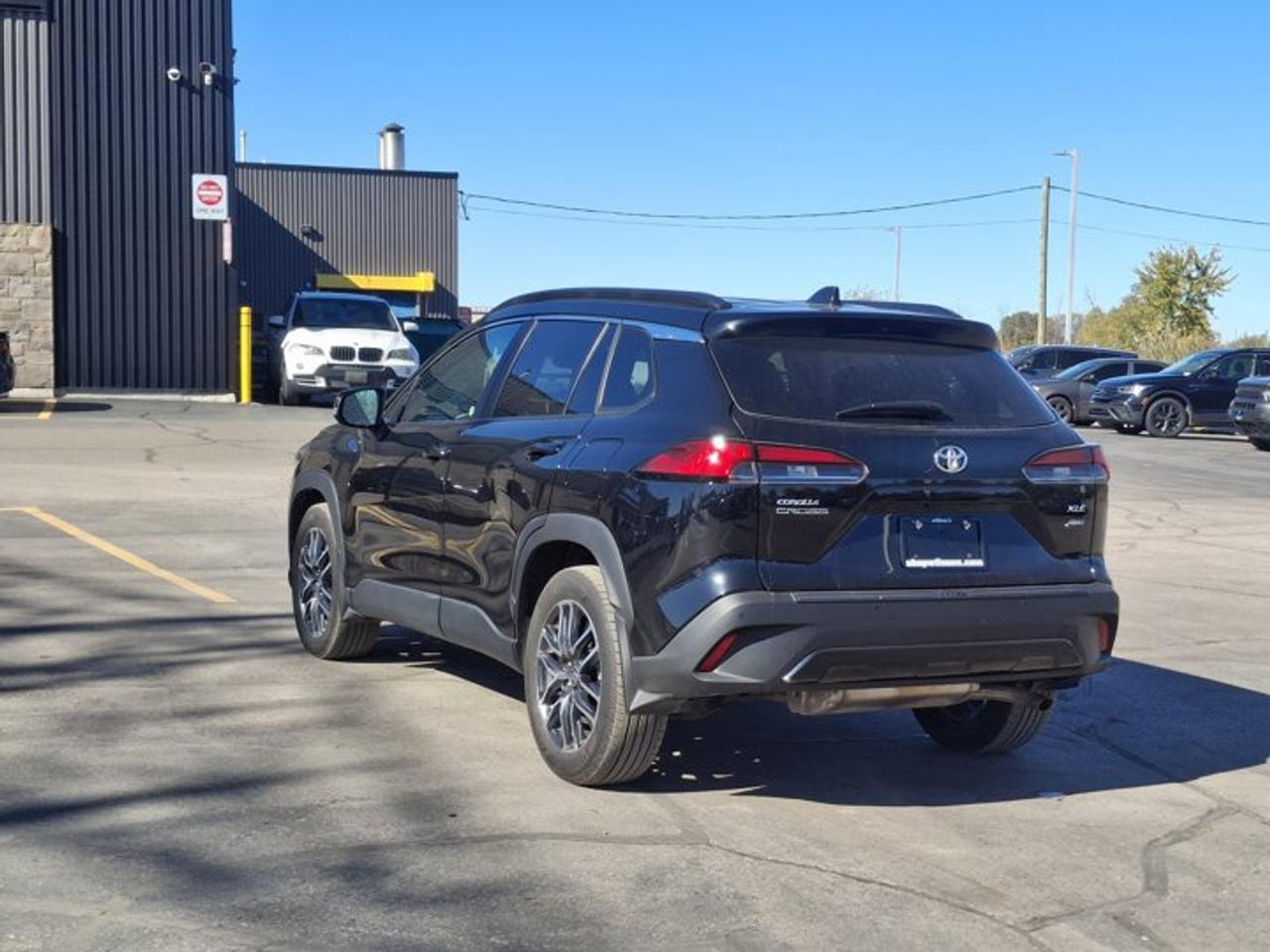 2026 Toyota Corolla Cross XLE AWD | Leather | Sunroof | JBL Audio | Remote Start | Power Seat | CarPlay + Android | and More ! Photo