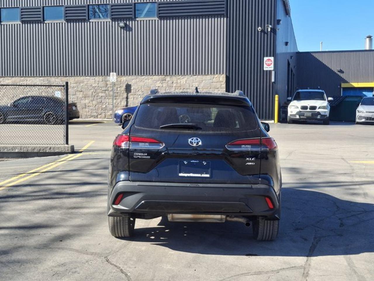 2026 Toyota Corolla Cross XLE AWD | Leather | Sunroof | JBL Audio | Remote Start | Power Seat | CarPlay + Android | and More ! Photo