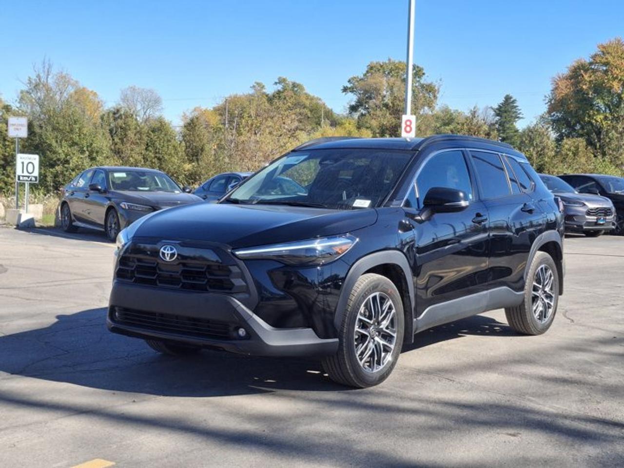 2026 Toyota Corolla Cross XLE AWD | Leather | Sunroof | JBL Audio | Remote Start | Power Seat | CarPlay + Android | and More ! Photo0