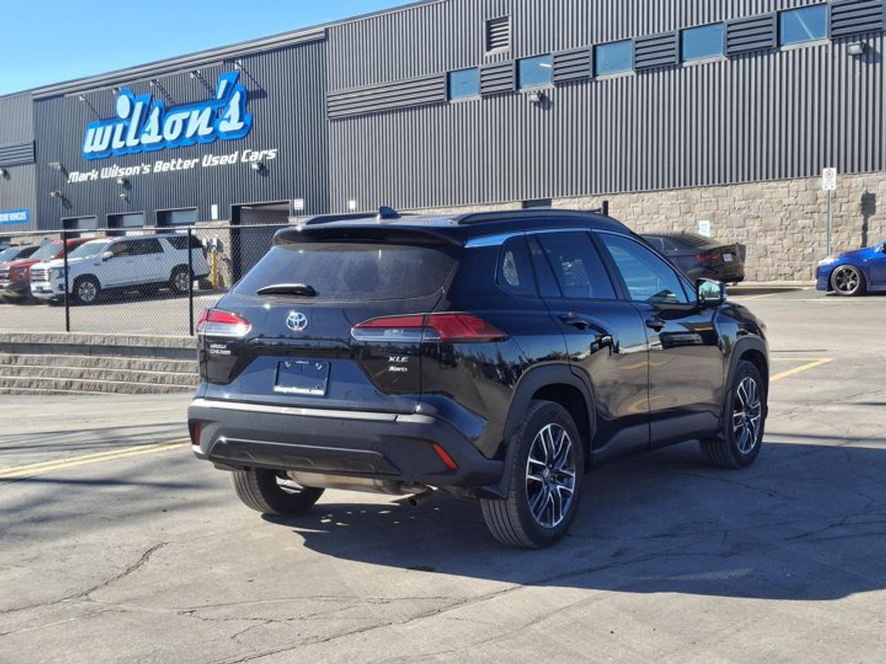 2026 Toyota Corolla Cross XLE AWD | Leather | Sunroof | JBL Audio | Remote Start | Power Seat | CarPlay + Android | and More ! Photo