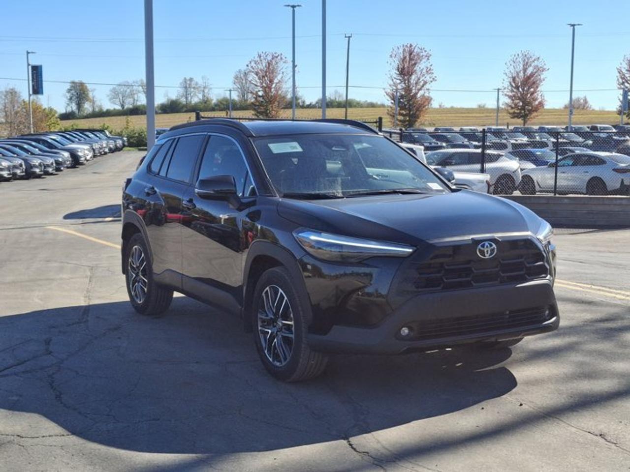 2026 Toyota Corolla Cross XLE AWD | Leather | Sunroof | JBL Audio | Remote Start | Power Seat | CarPlay + Android | and More ! Photo