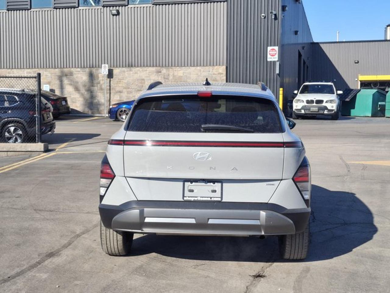 2025 Hyundai KONA Preferred Trend AWD | Leather | Sunroof | Heated Seats + Steering | Remote Start | and More ! Photo3