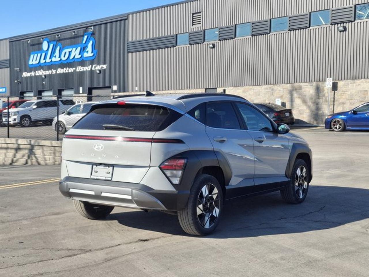 2025 Hyundai KONA Preferred Trend AWD | Leather | Sunroof | Heated Seats + Steering | Remote Start | and More ! Photo4