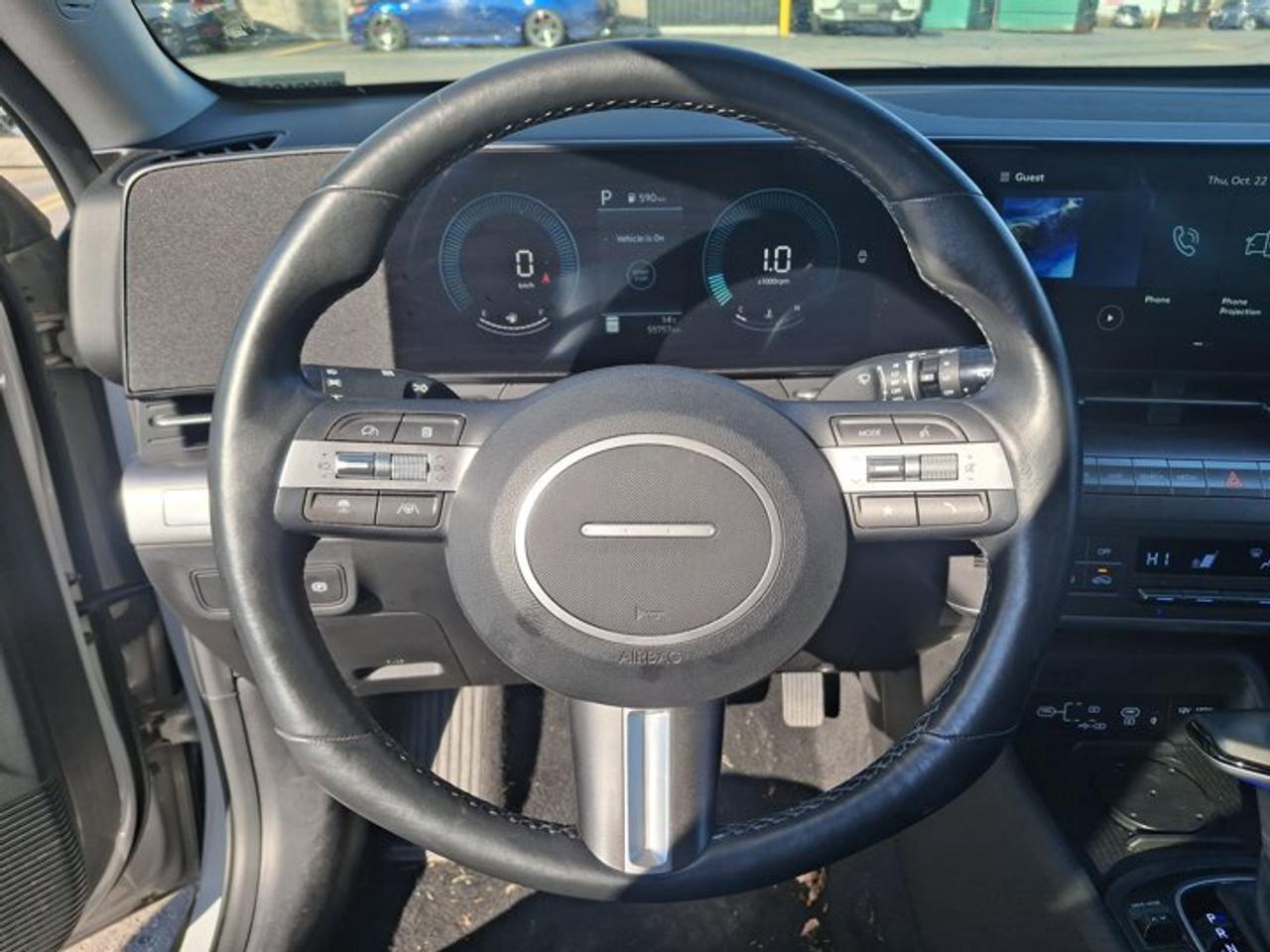 2025 Hyundai KONA Preferred Trend AWD | Leather | Sunroof | Heated Seats + Steering | Remote Start | and More ! Photo