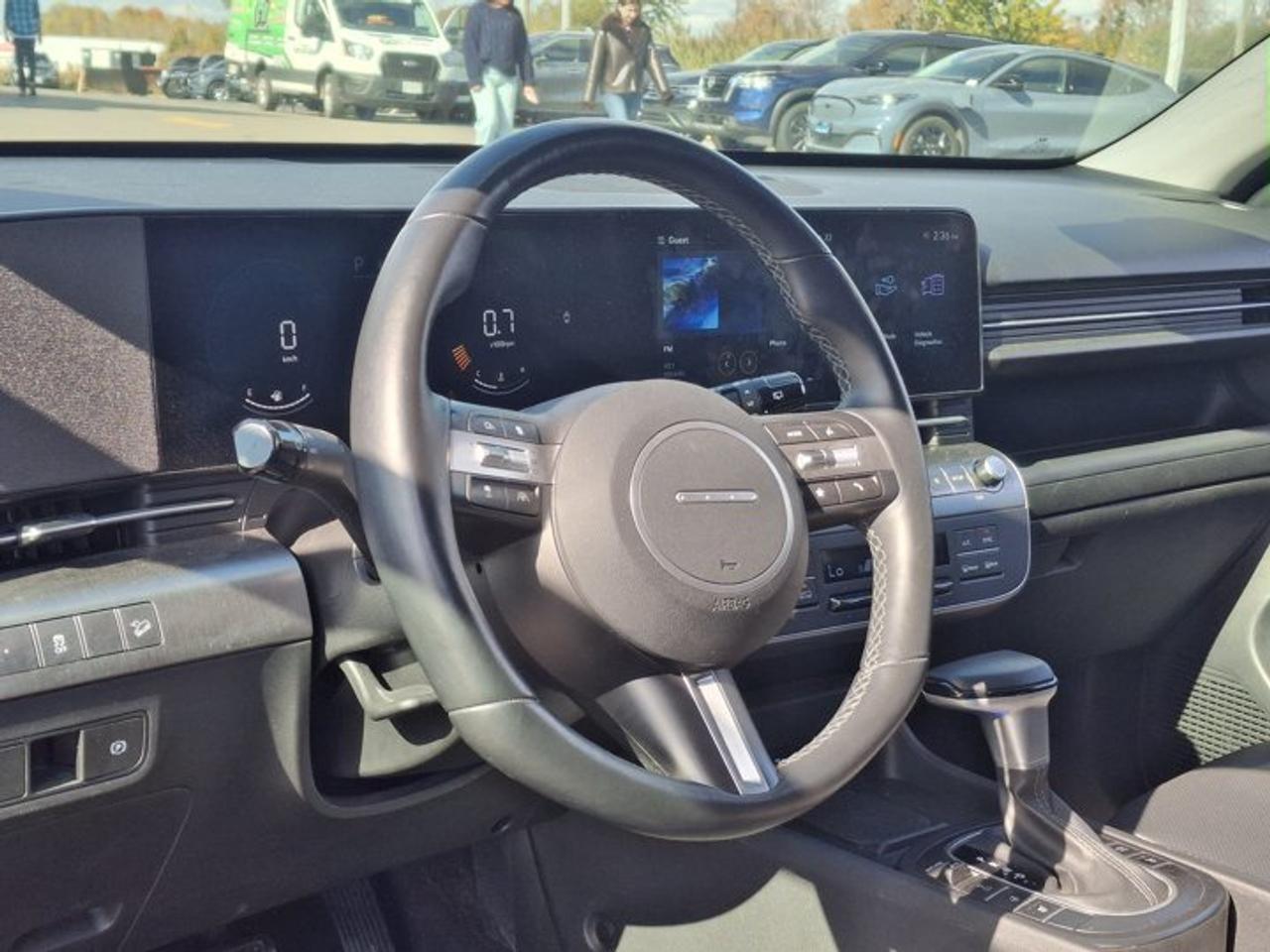 2025 Hyundai KONA Preferred Trend AWD | Leather | Sunroof | Heated Seats + Steering | Remote Start | and More ! Photo