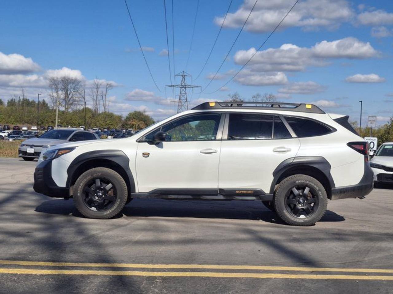 2023 Subaru Outback Wilderness AWD | Leather | Sunroof | Adaptive Cruise | Heated Wheel + Seats | and More ! Photo5