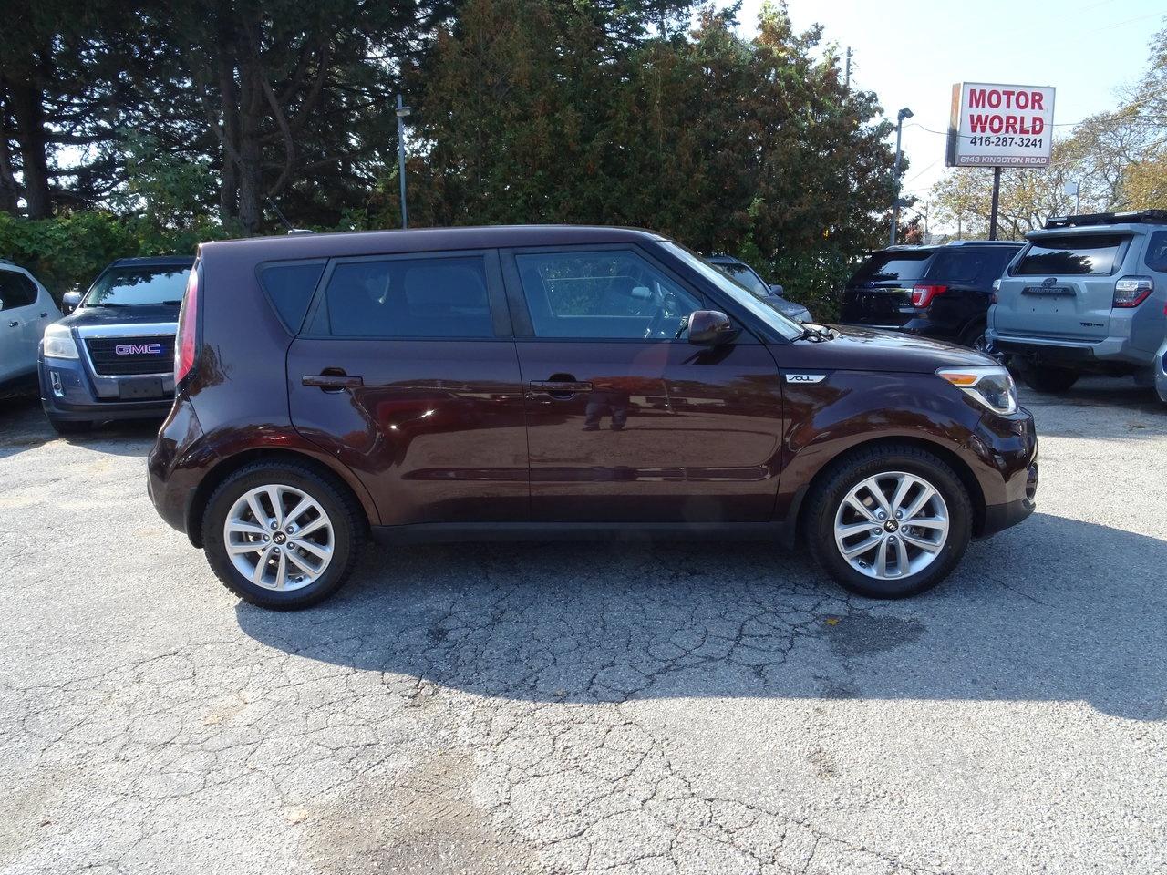 2018 Kia Soul EX Photo4