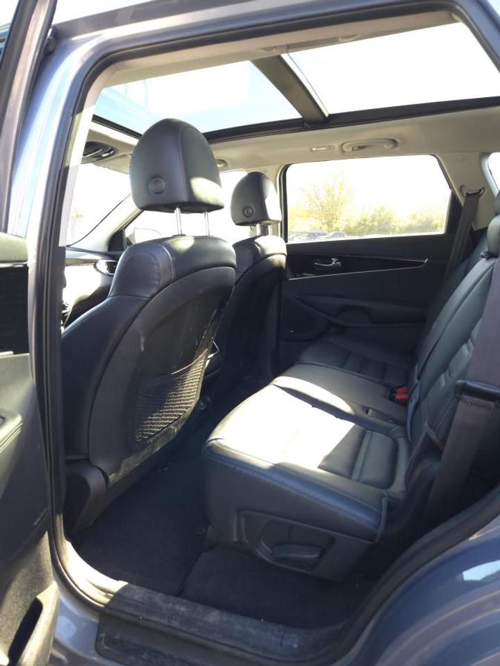 2020 Kia Sorento EX+ V6 AWD Photo