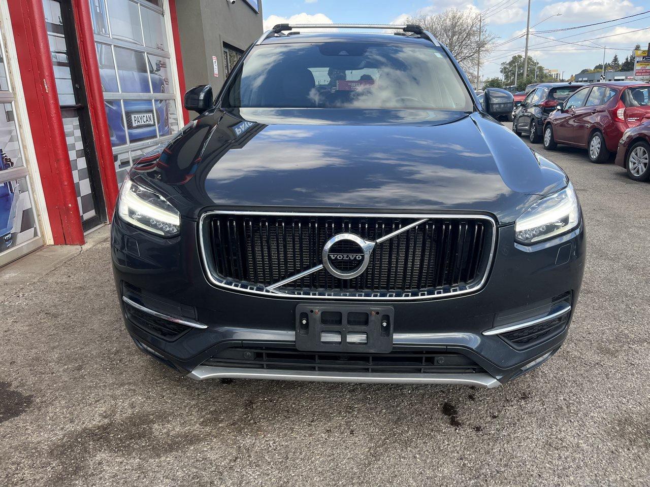 2019 Volvo XC90 Momentum Photo5
