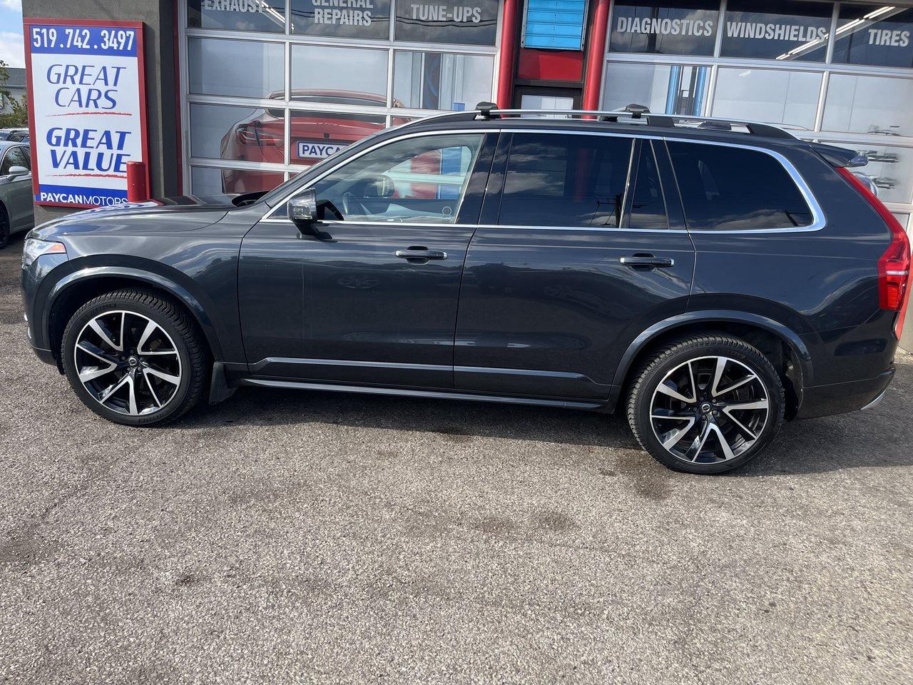 2019 Volvo XC90 Momentum Photo