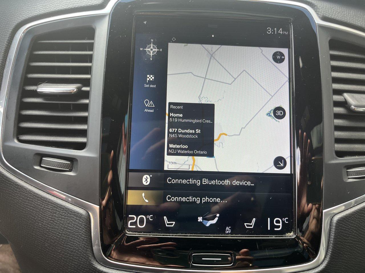 2019 Volvo XC90 Momentum Photo