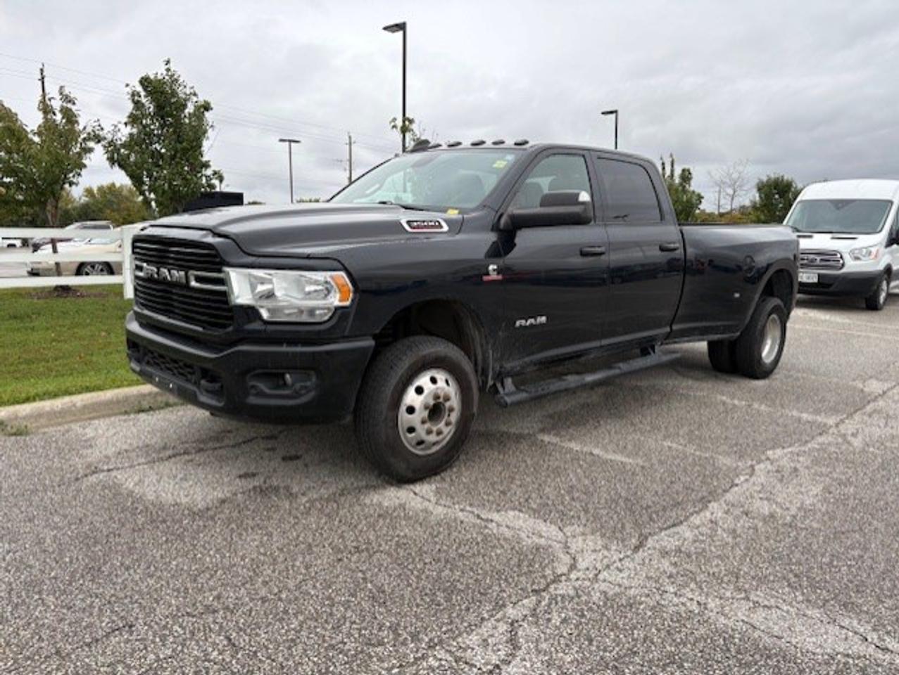 2021 RAM 3500 Big Horn 4x4 Crew Cab 8' Box Photo