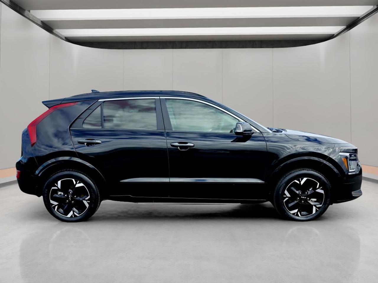 2025 Kia NIRO  Photo