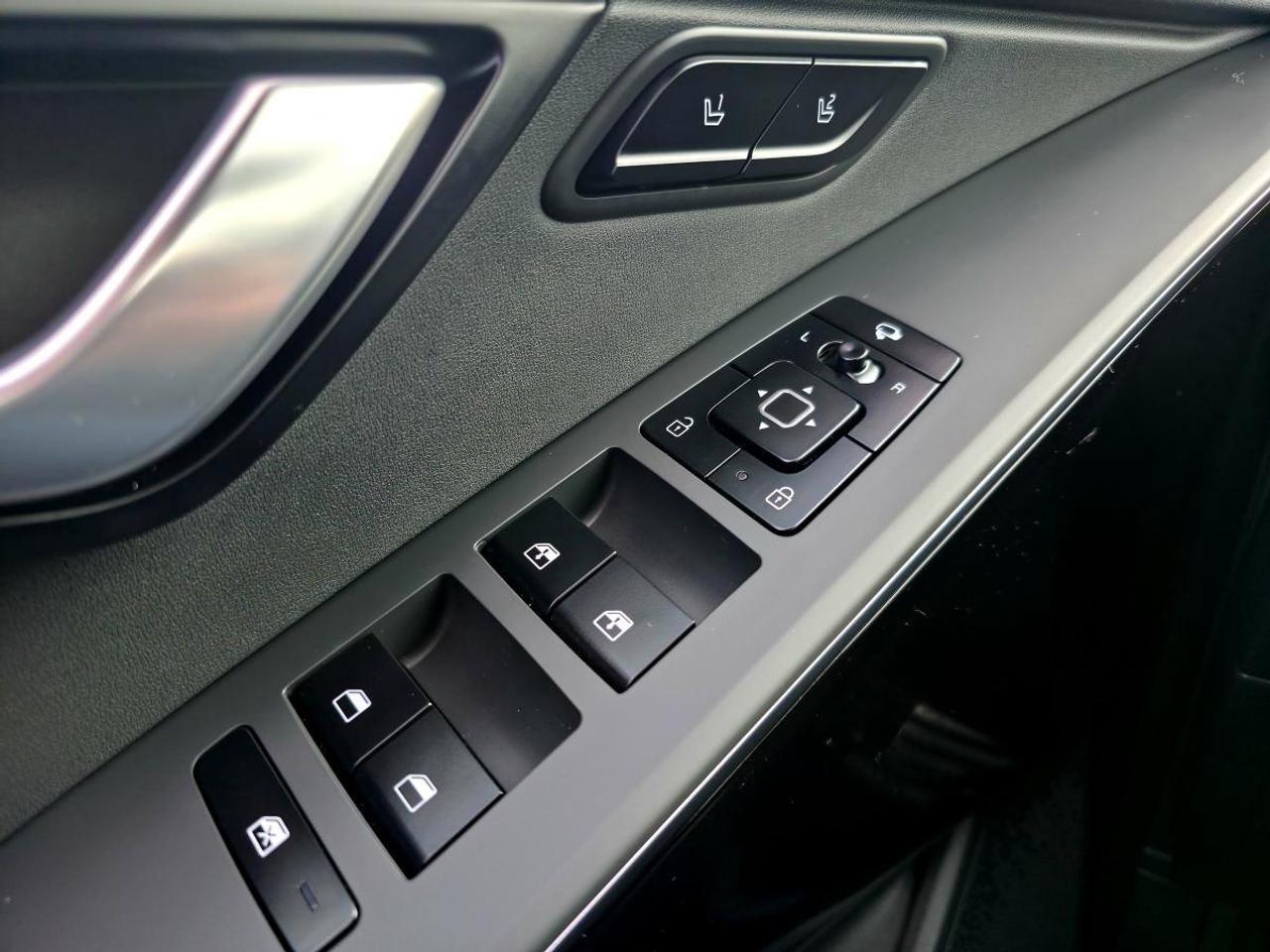2025 Kia NIRO  Photo