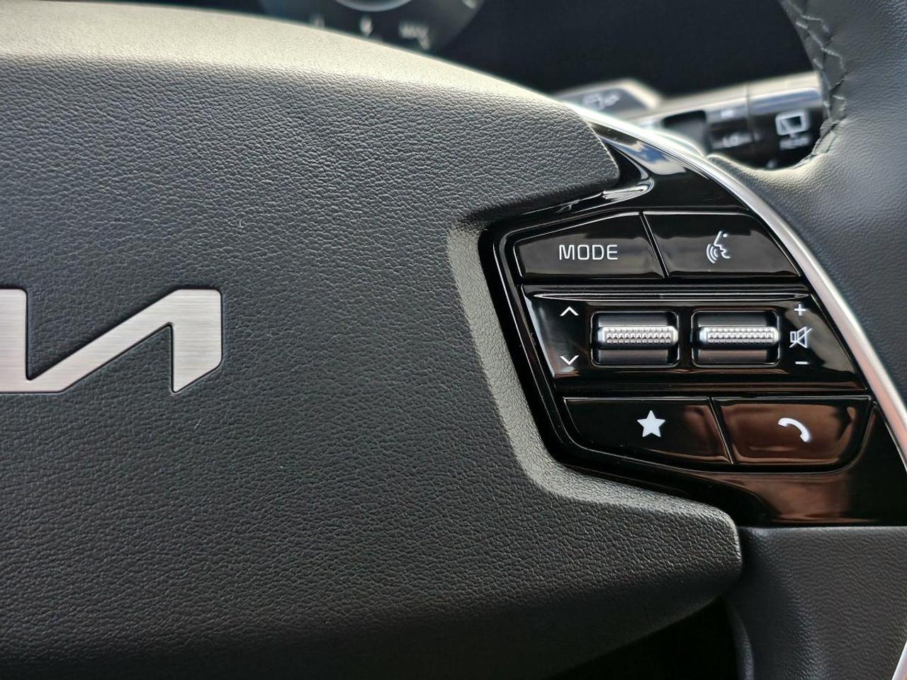 2025 Kia NIRO  Photo